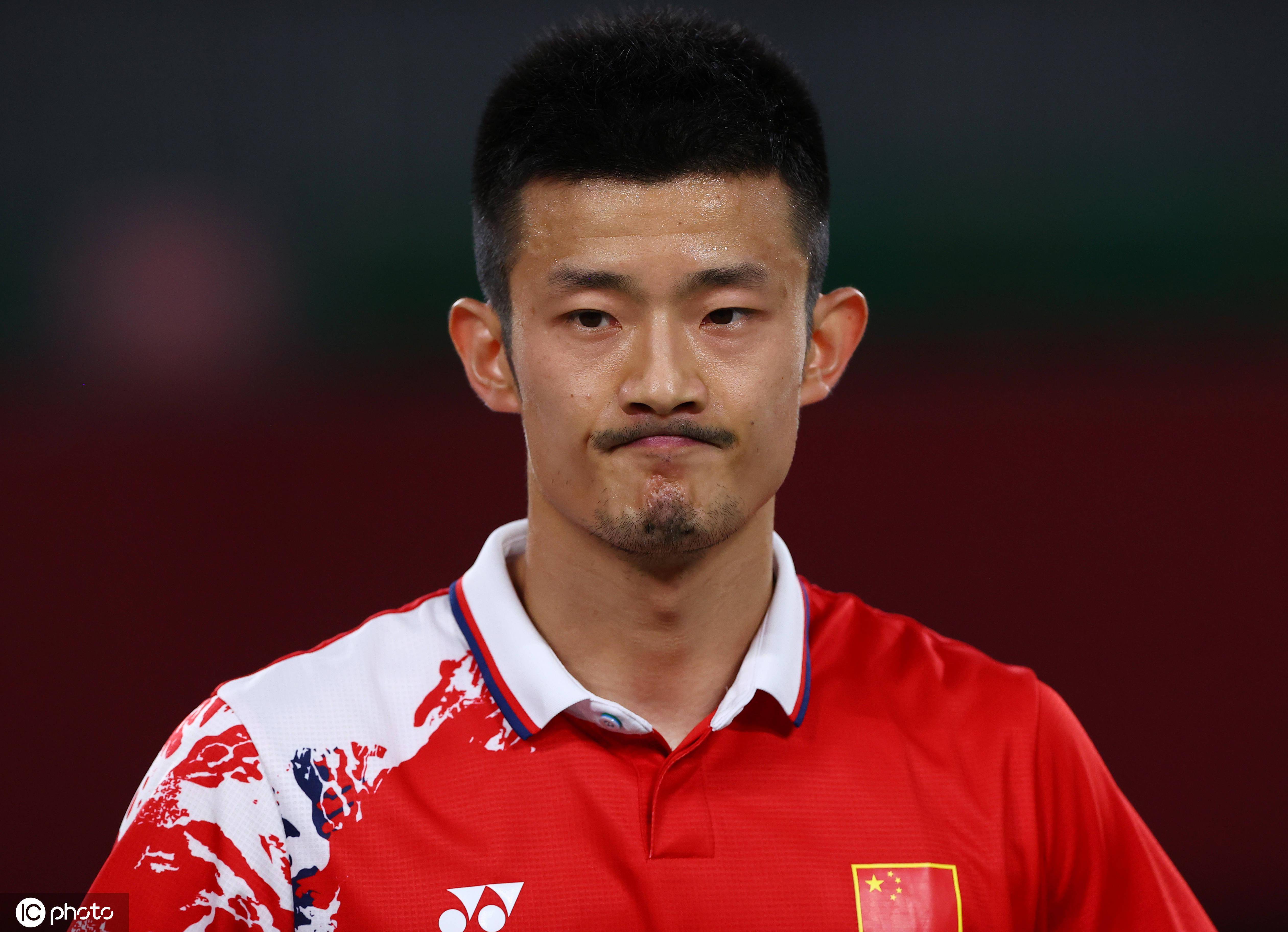 丹麦羽毛球队险胜马来西亚羽毛球队,谌龙完成帽子戏法 丹麦羽毛球队险胜马来西亚羽毛球队,谌龙完成帽子戏法