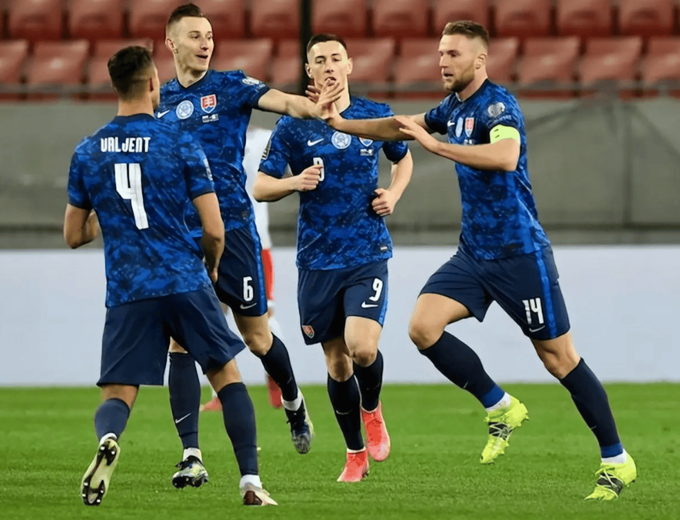 波兰战胜乌克兰晋级，斯洛伐克遭淘汰