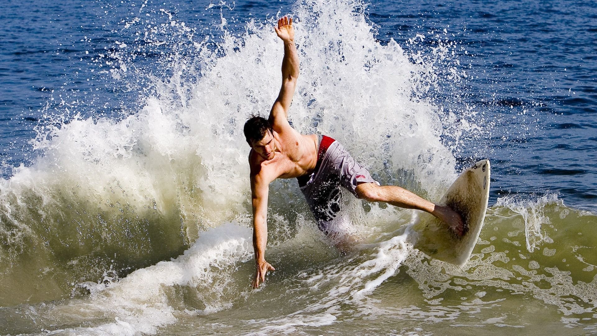 世界杯焦点战，骑士正面击溃雄鹿